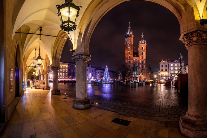 2-Hour City Walking Tour in Creepy Krakow - Group size, language, and practical details
