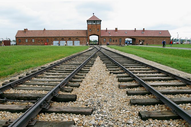 Auschwitz-Birkenau and Wieliczka Salt Mine Day Tour from Krakow with private car - Entering Auschwitz-Birkenau With Time to Reflect