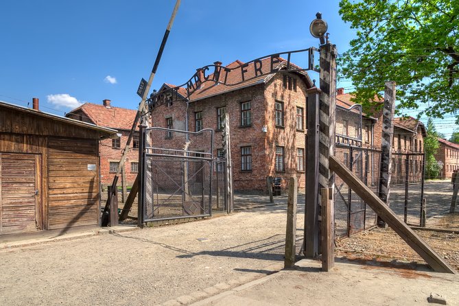 Auschwitz-Birkenau Camp Full-Day Guided Tour from Krakow - A thoughtful way to prepare