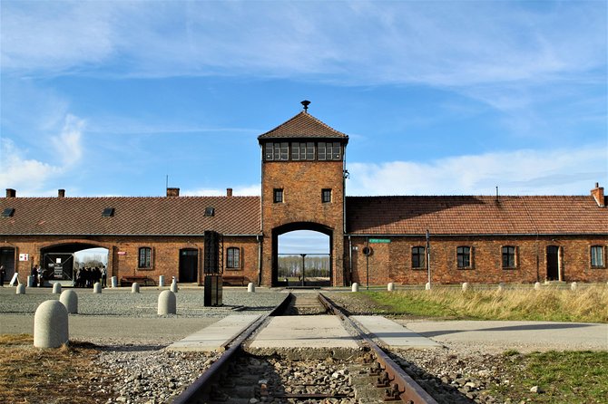 Auschwitz & Birkenau English guided tour by private transport from Katowice - Auschwitz Museum: about two hours with a licensed guide