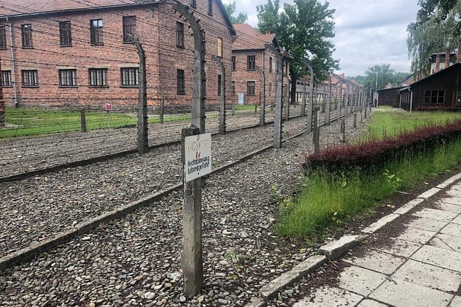 Auschwitz Birkenau Guided Tour/Skip The Line/PickUp/Guide ENG - A respectful visit to a difficult place