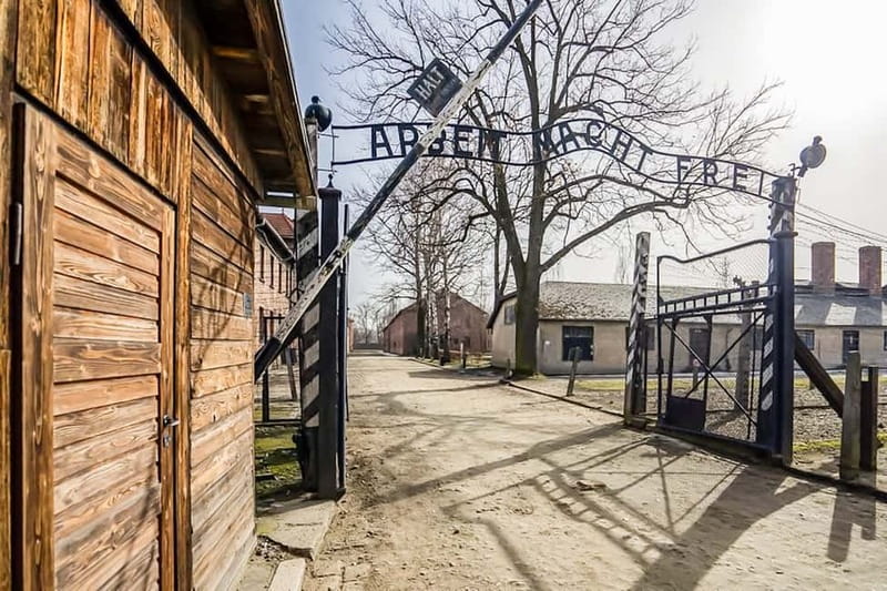 Auschwitz-Birkenau Skip-the-Line Guided Tour - The short transfer to Birkenau