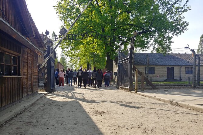 Auschwitz - Birkenau Tour with Private Transport from Krakow - The 7:00 am pickup from Krakow