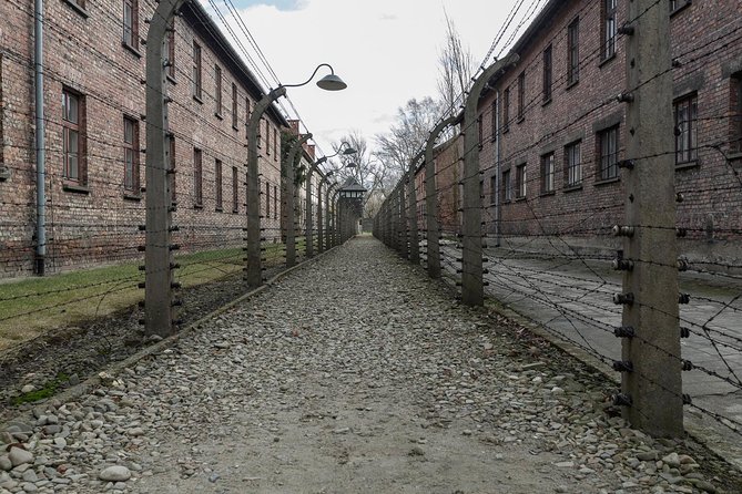 Auschwitz-Birkenau & Wieliczka in one day (Guided tour) - The break between the memorial and the mine