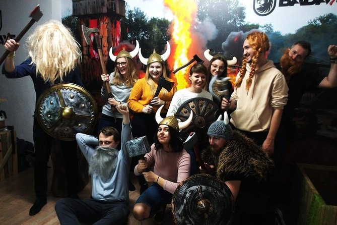Axe Throwing In Bad Axe Krakow - Trick shots and the final part of the session