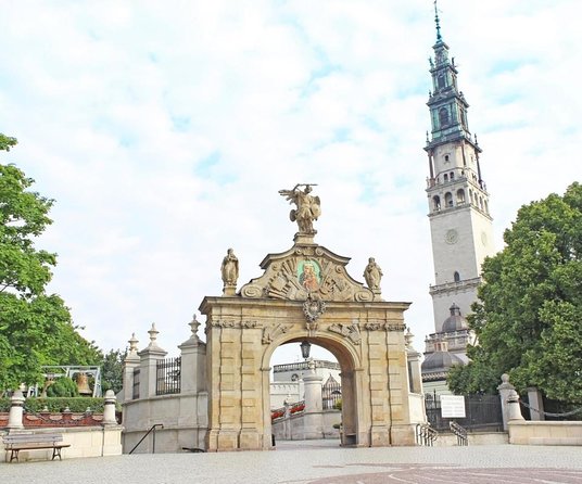 Black Madonna Czestochowa Jasna Gora Private Tour From Krakow - Why Jasna Góra is worth a full day from Krakow