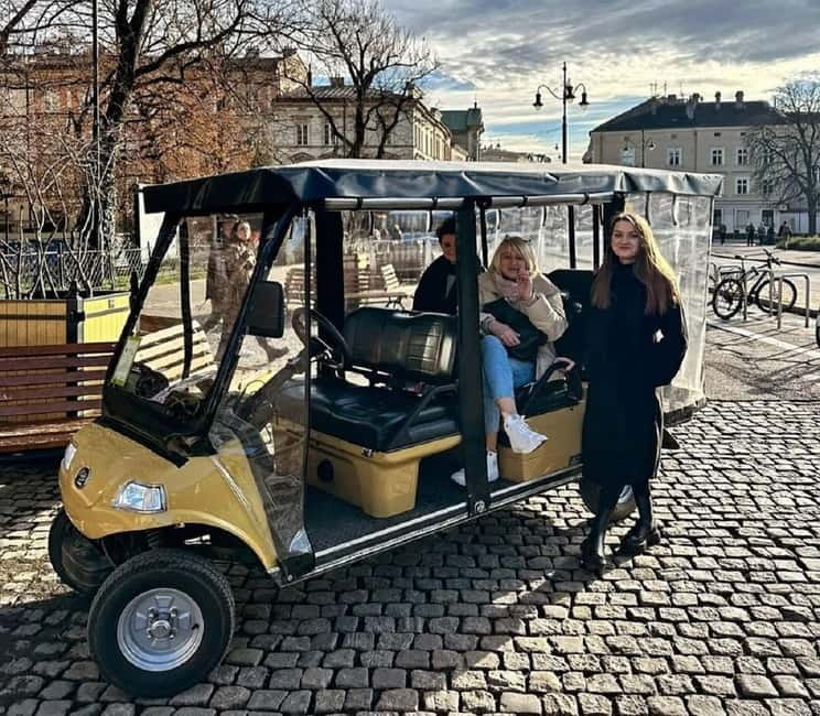 City Tour Cracow golf car plus Cruise on the Vistula River. - Wawel Hill from the road