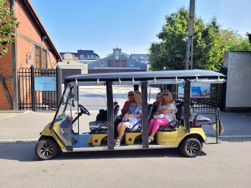 Cracow sightseeing tour by electric golf cart - Crossing the Vistula into Podgórze