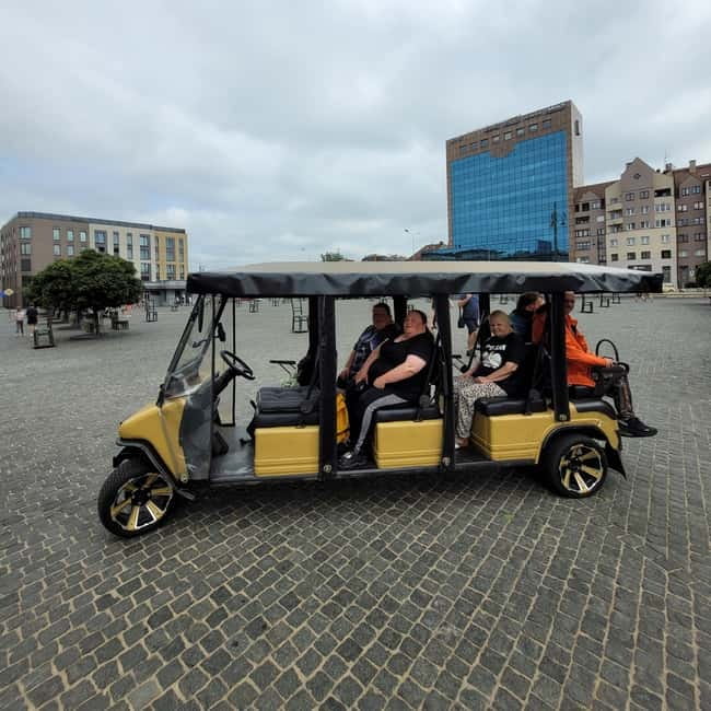 Cracow sightseeing tour by electric golf cart - What riding in the electric cart is like