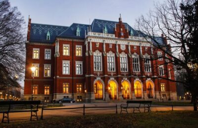 Creepy Krakow: 2-Hour City Walking Tour