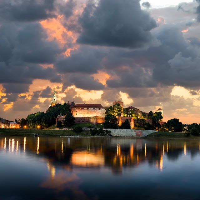 Creepy Krakow: 2-Hour City Walking Tour - St. Mary’s Basilica and Krakow’s familiar icons