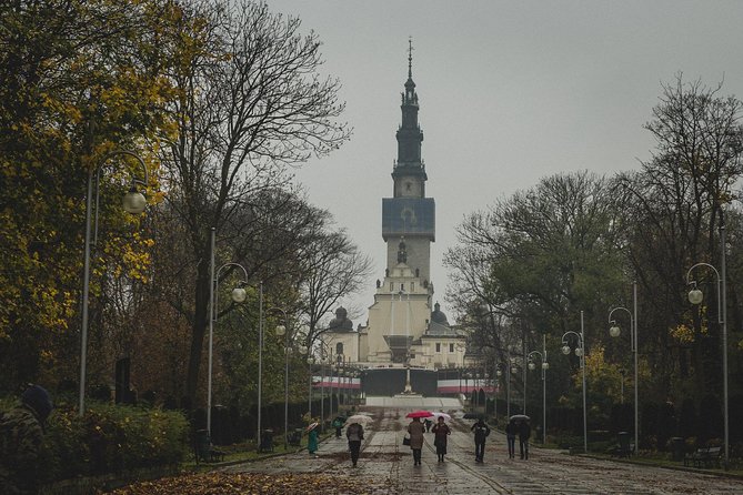 Częstochowa Black Madonna - The two-hour ride from Krakow