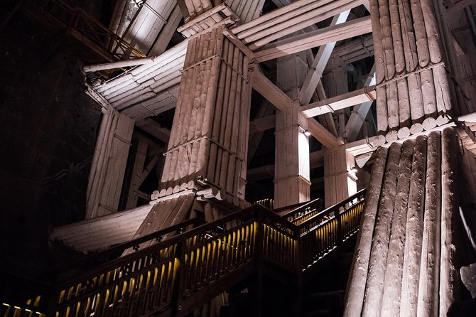 Day Trip: Auschwitz-Birkenau and Wieliczka Salt Mine from Krakow - The lunch break and transfer to Wieliczka