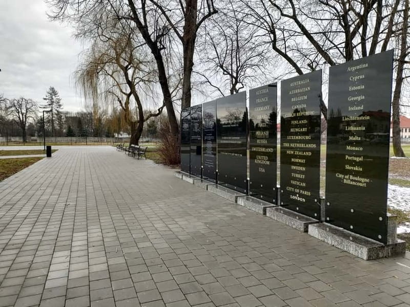From Krakow: Auschwitz-Birkenau Guided Full-Day Tour - Pickup in Krakow and the 80-minute drive