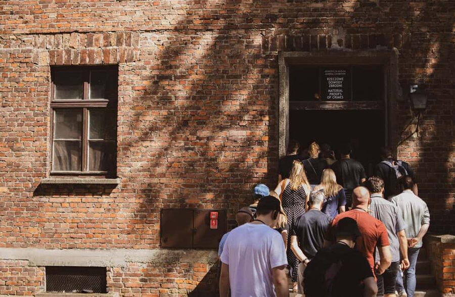 From Krakow: Auschwitz-Birkenau Guided Tour & Pickup - Auschwitz I and the preserved barracks