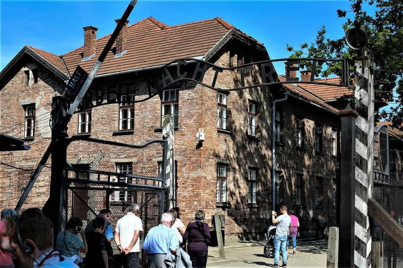 From Krakow: Auschwitz-Birkenau Guided Tour & Pickup Options - Who should book this tour?