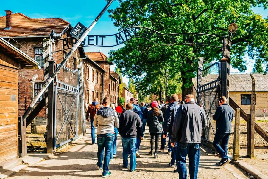 From Krakow: Auschwitz-Birkenau & Schindler's Factory Tour - Auschwitz I: preserved buildings and a guided route