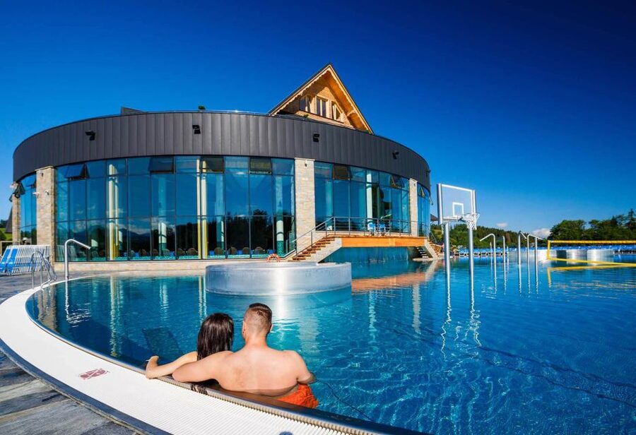 From Krakow: Chochołowskie Thermal Baths Ticket and Transfer - Timing, Crowds, and Small Practical Details