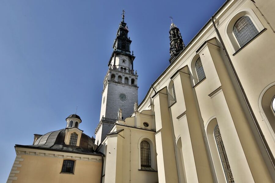 From Krakow: Czestochowa - The Black Madonna - Entering the Jasna Gora monastery complex