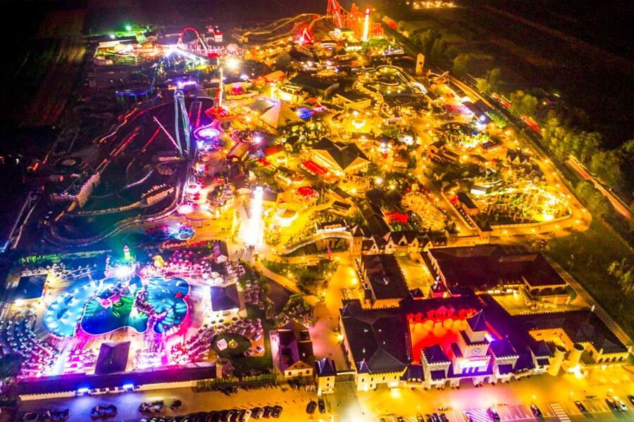 From Kraków: Energylandia Amusement Park Transfer and Entry - Who will get the most from this outing