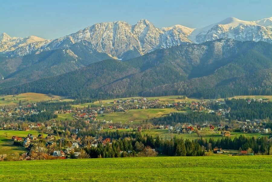 From Krakow: Full-Day Tour of Zakopane and Tatra Mountains - Peksowy Brzyzek Cemetery and the wooden church
