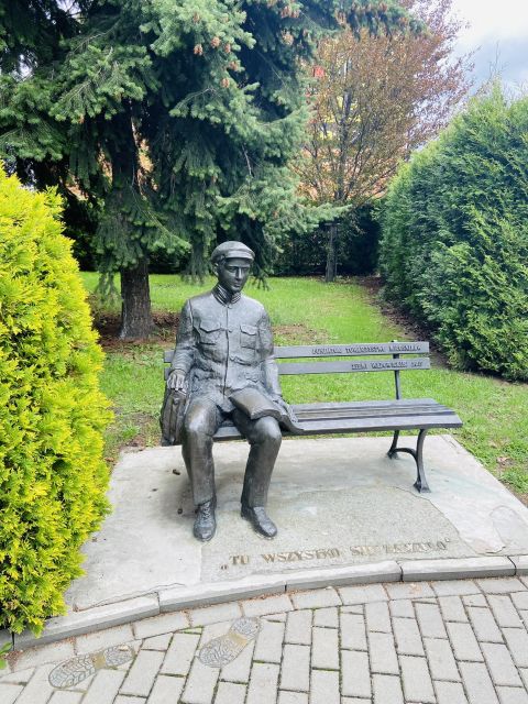 From Krakow: Full-Day Wadowice & Czestochowa Tour - Jasna Gora and the Black Madonna