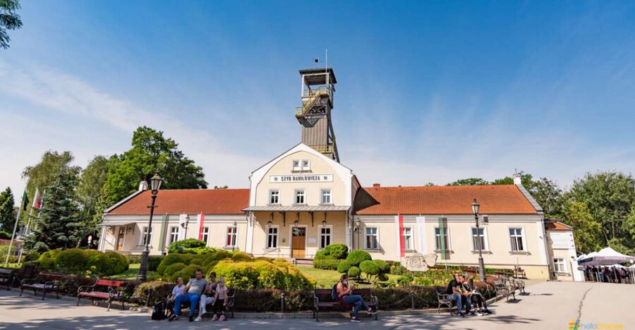 From Krakow: Guided Tour in Wieliczka Salt Mine - Key points to know before booking