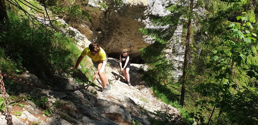 From Krakow: Hiking in the Tatra Mountains and Thermal baths - Who will enjoy this combination