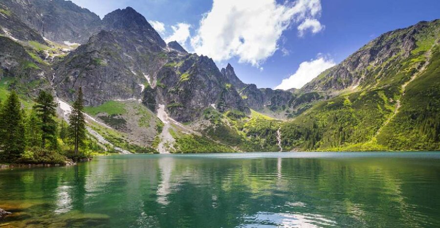 From Krakow: Morskie Oko Lake Tour in the Tatra Mountains - Starting the Morskie Oko walk