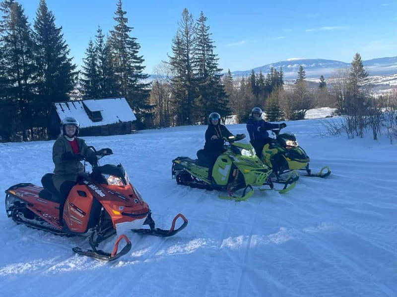 From Krakow: Snowmobile, Zakopane & Chochołowskie Baths - Chochołów and the wooden homes of the highlanders