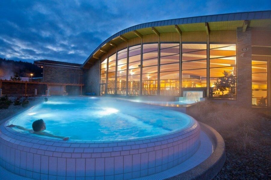 From Kraków; to Białka Thermal Baths private tour - What $130 per person really buys