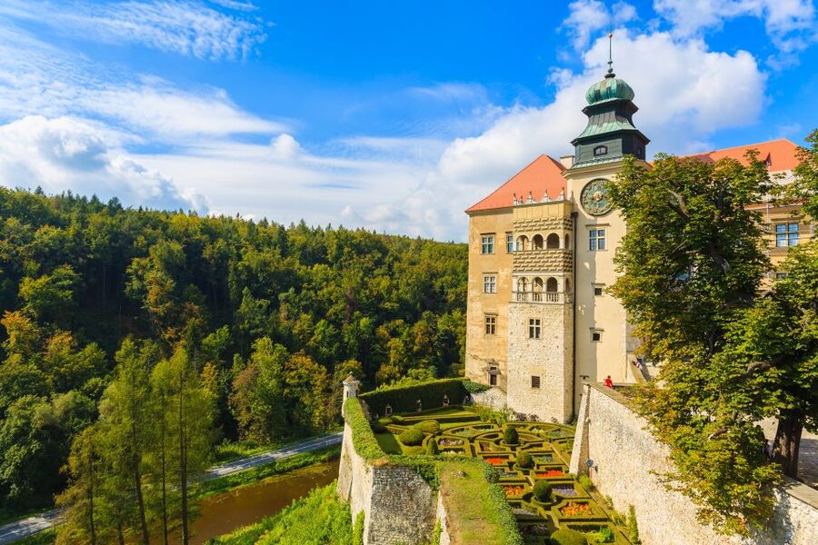 From Krakow: Trail of the Eagles’ Nests Day Tour - Ogrodzieniec, the most dramatic castle ruin