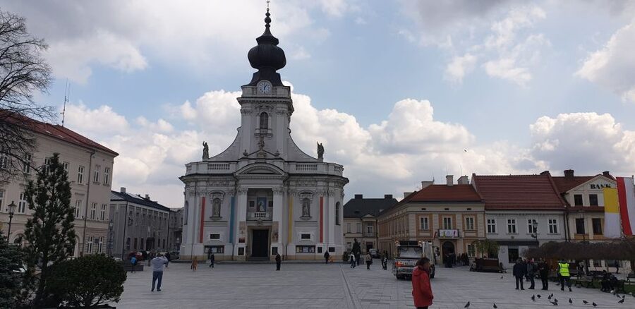 From Krakow: Wadowice-In the Footsteps of Pope John Paul II - The basilica and Wadowice’s market square
