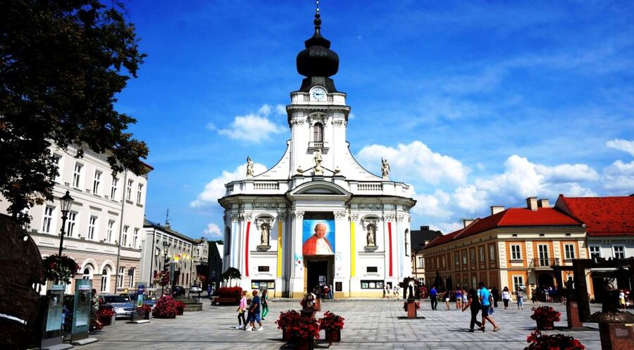 From Krakow: Wadowice & Sanctuary of Divine Mercy Tour - Who should book this tour?