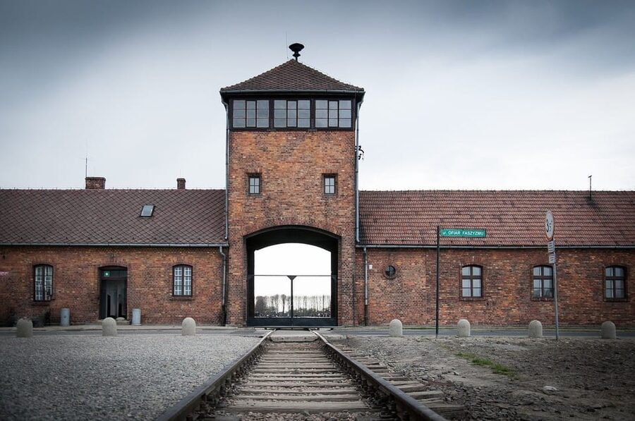 From Krakow: Wieliczka Salt Mine & Auschwitz Guided Trip - Hotel pickup and the changing order of the day