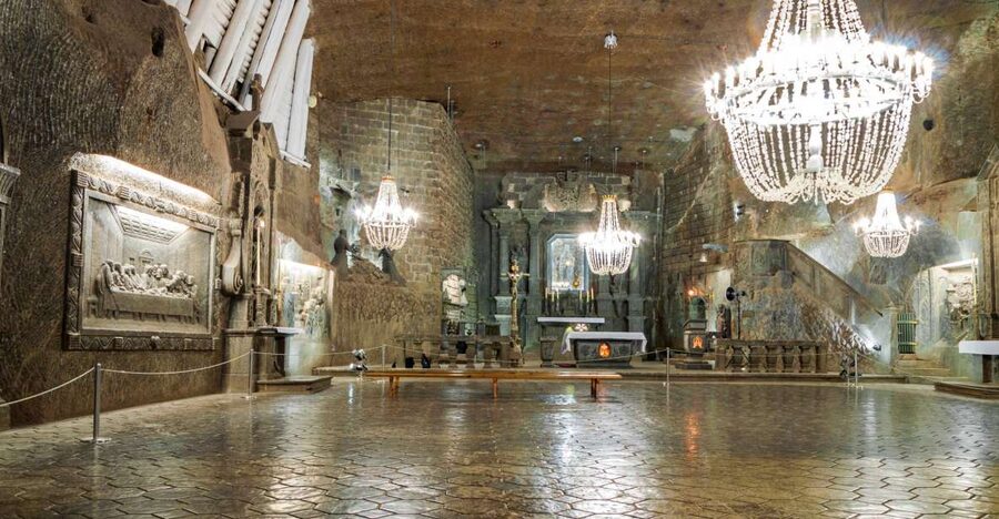 From Kraków: Wieliczka Salt Mine Guided Tour - From Kraków to the Mine by Minivan