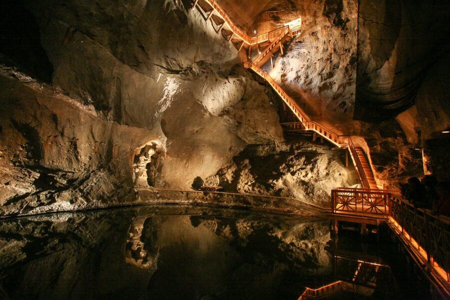 From Kraków: Wieliczka Salt Mine Guided Tour - Returning by the Original Mining Elevator
