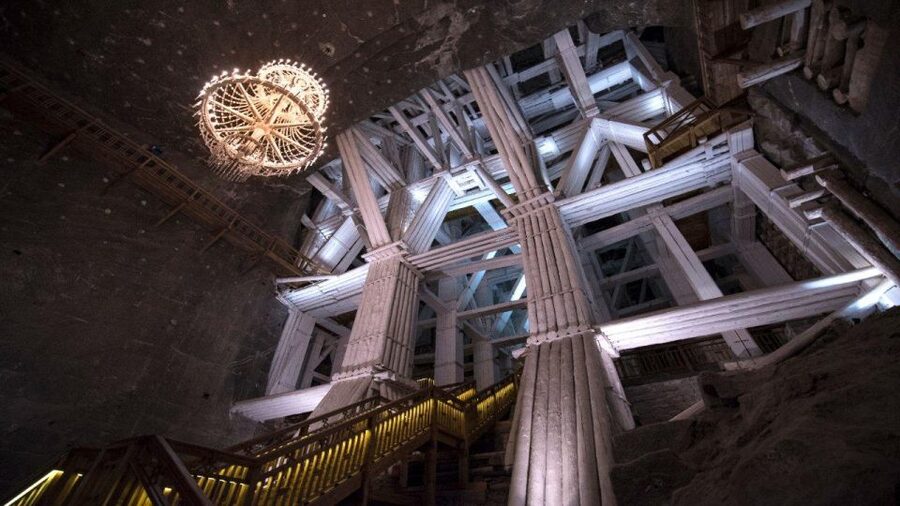 From Krakow: Wieliczka Salt Mine Guided Tour & Transfer - What the mine environment means for your health