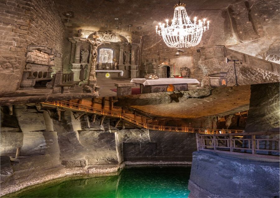 From Krakow: Wieliczka Salt Mine Small Group Guided Tour - The ride from central Krakow to the mine