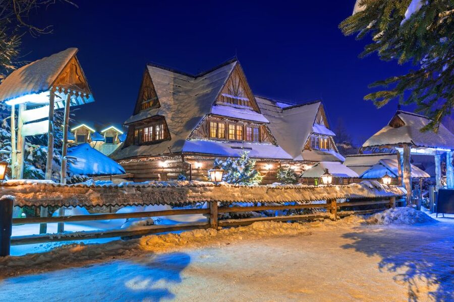 From Krakow: Zakopane and Gubałówka Cable Car Private Tour - Weather, footwear, and the best time to go