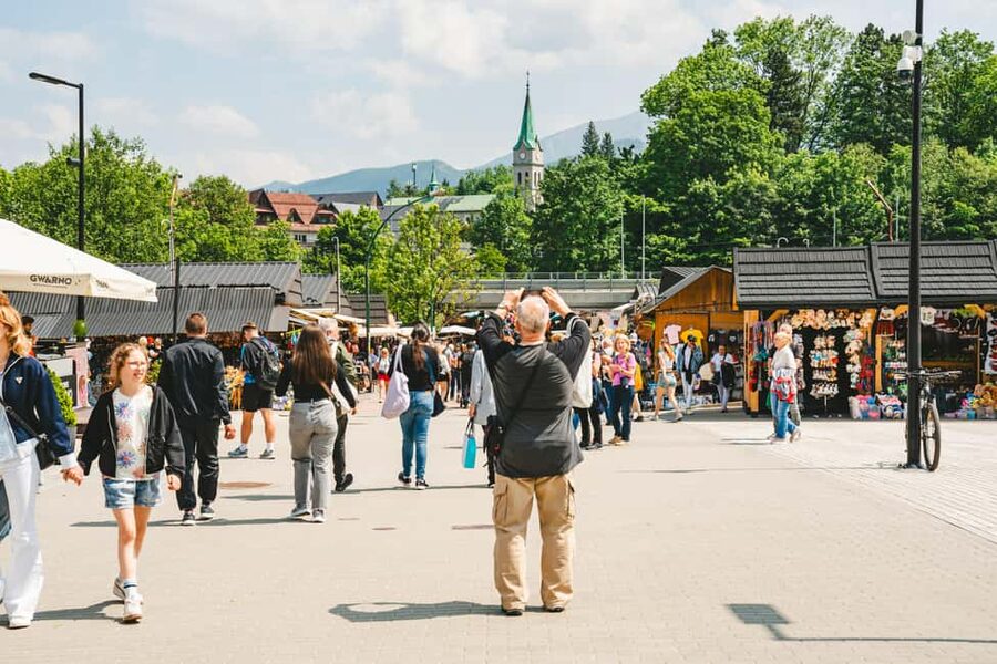 From Kraków: Zakopane & Chochołów A Wooden Jewel of Podhale - Adding Chochołów Thermal Baths