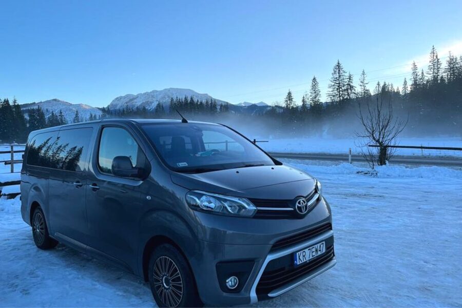 From Krakow: Zakopane, Tatra Mountains & Thermal Baths Tour - Leaving Krakow for the Tatra Mountains