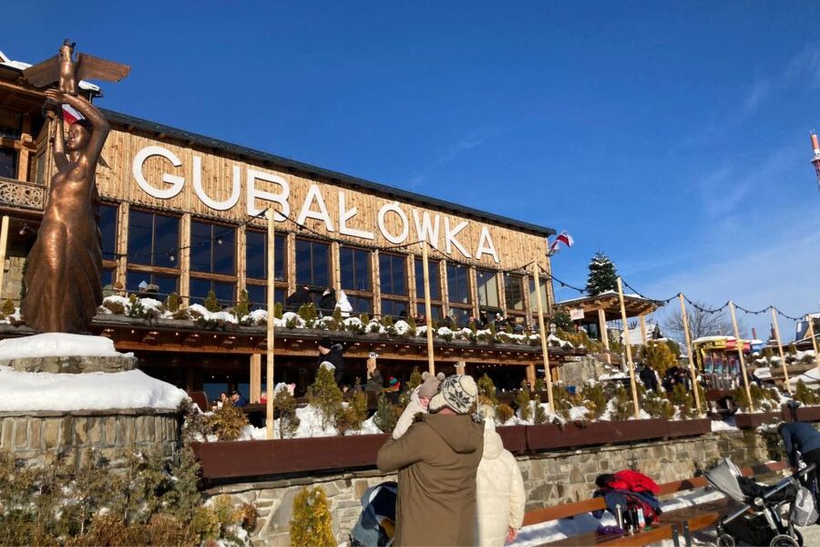 From Krakow: Zakopane, Tatra Mountains & Thermal Baths Tour - Zakopane and Krupowki Street