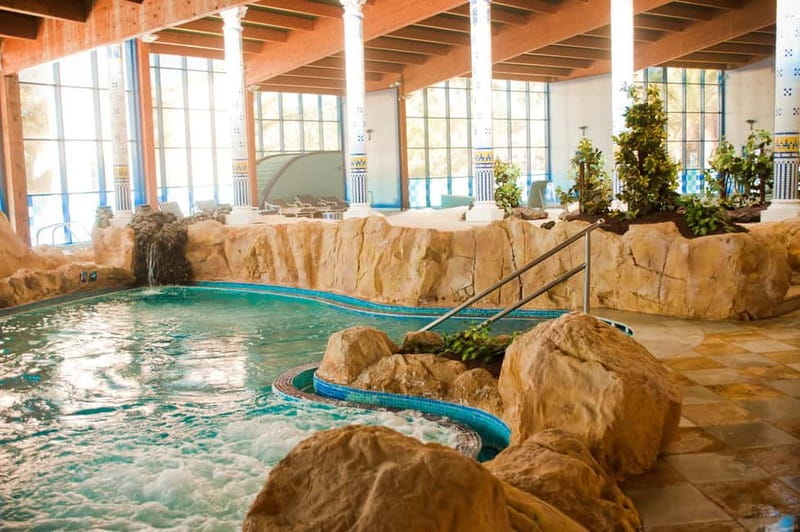 From Krakow: Zakopane + Thermal Baths - Three hours at Chochołowskie Thermal Baths