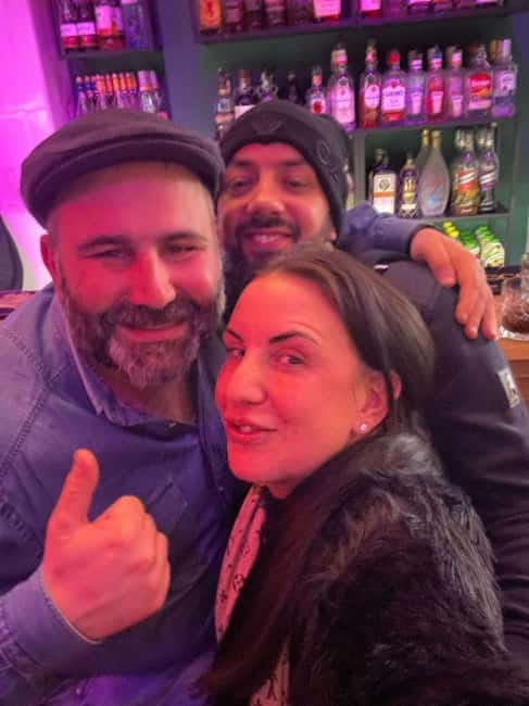 Fun explorers pub Crawl with 1 hour open bar and 3 VIP clubs - Three clubs with VIP entry and welcome shots