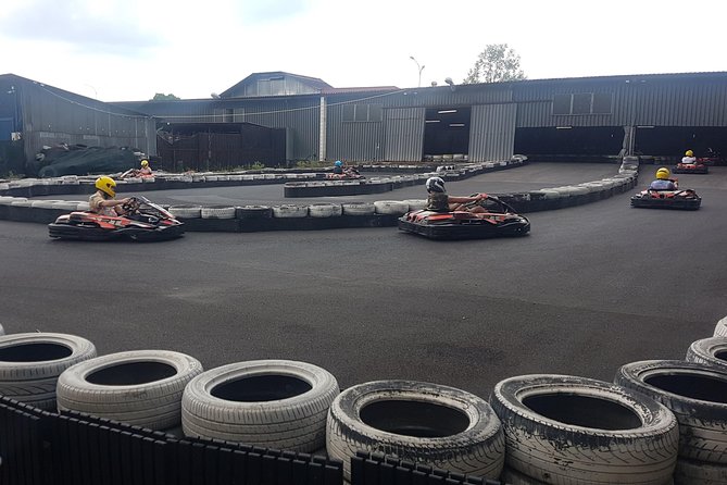 Go Karting Krakow 3x8min/pp + roundrip transfer - A good match for stag parties and competitive friends