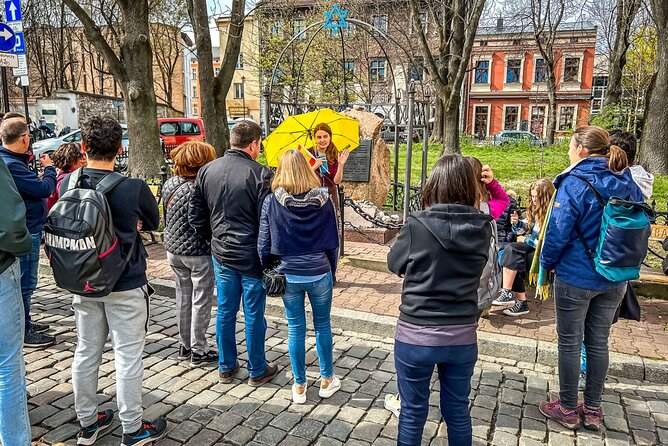 Jewish Krakow Walking Tour - Old Synagogue: starting with Krakow’s oldest Jewish house of worship