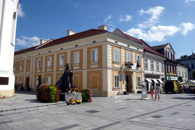 John Paul II Route Guided Tour With Private Transport - Leaving Krakow for Kalwaria Zebrzydowska