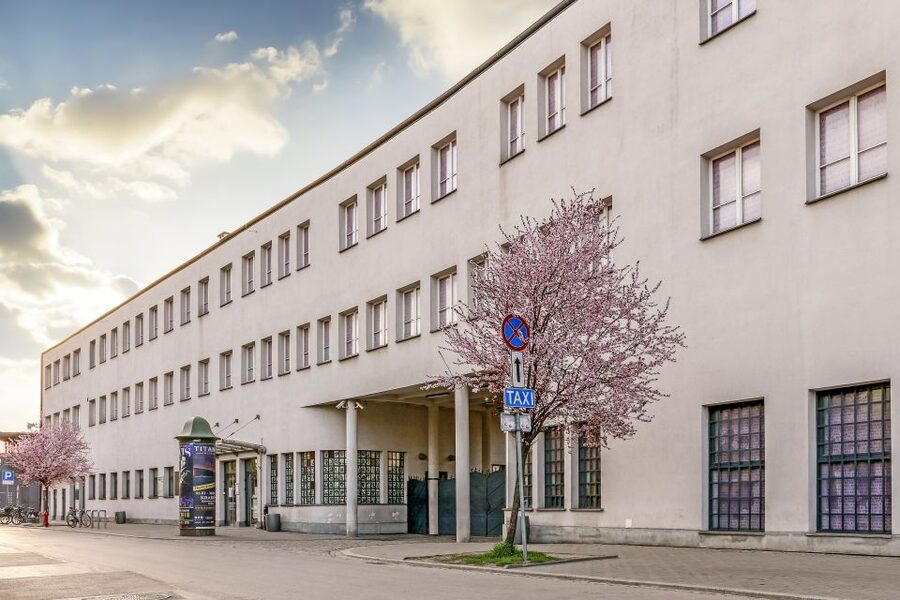 Kazimierz, Schindler's Factory & Ghetto Guided Tour - Is $81 a Fair Price?