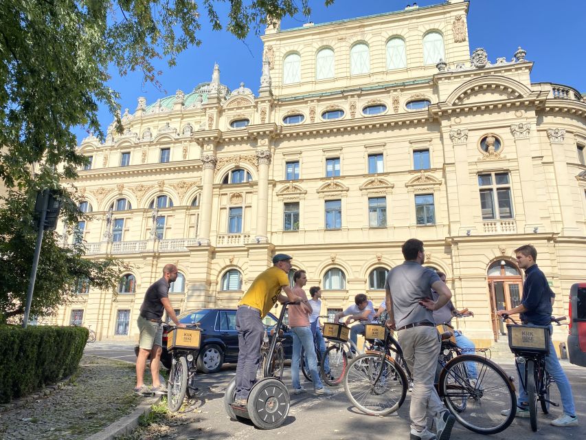 Krakow: 2h Kazimierz (Jewish Quarter) Bike Tour - Understanding what remains after the war
